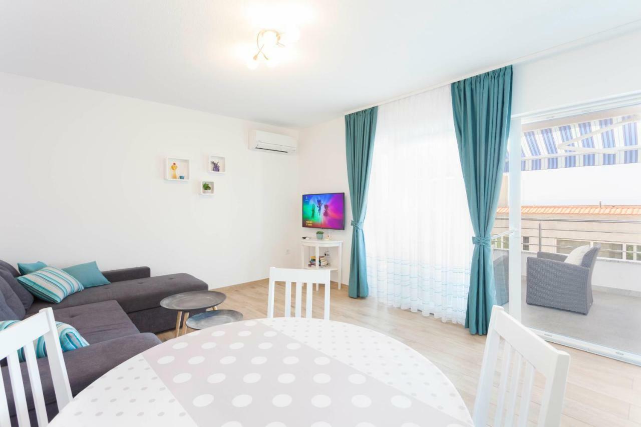Apartment Blue House Makarska