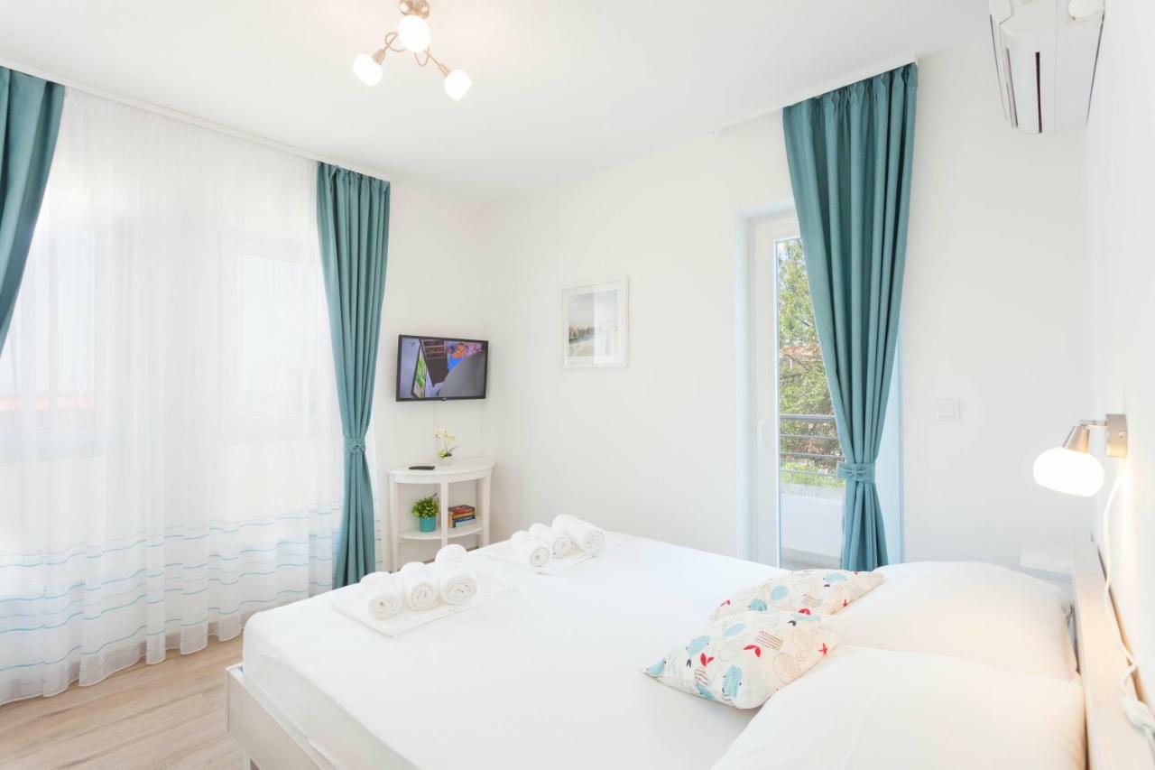 Apartment Blue House Makarska